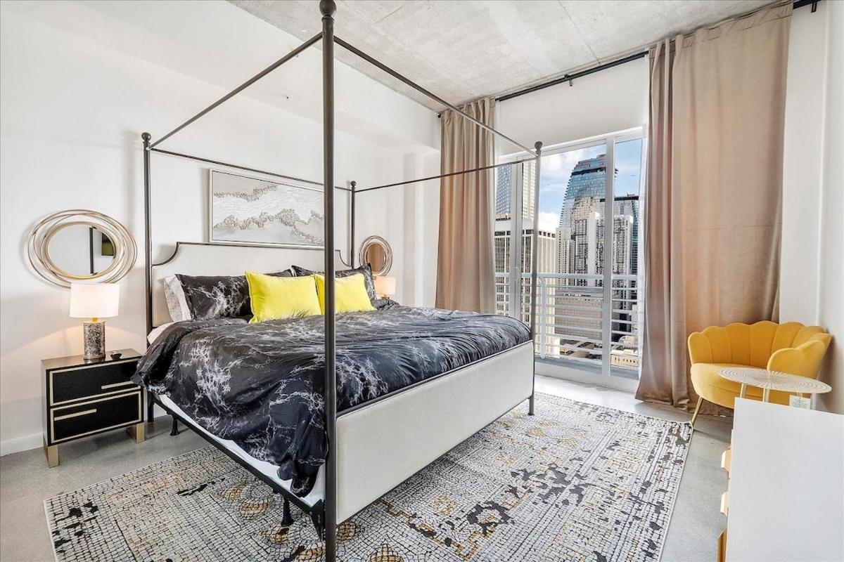 Lux Penthouse Loft - Free Parking - Bay Views Appartement